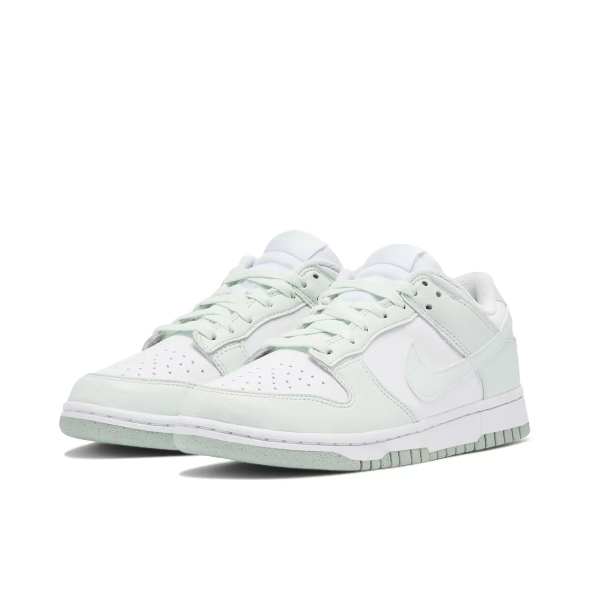 Nike Dunk Low Mint