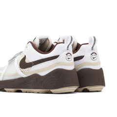 Nike Zoom Field Travis Scott Light Chocolate
