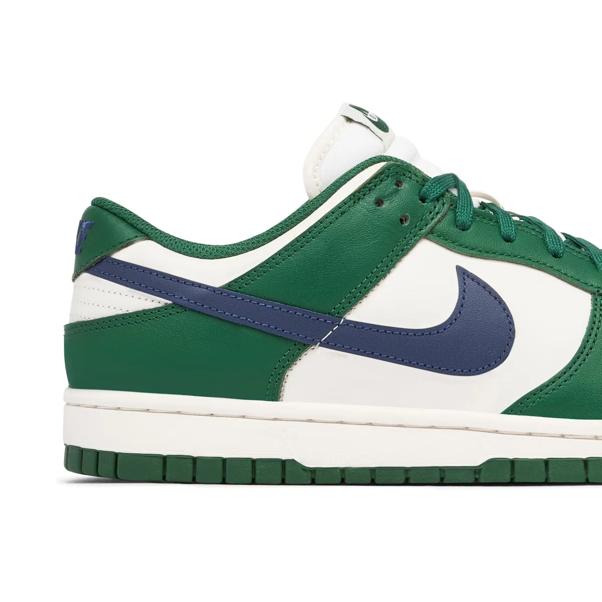 Nike Dunk Low Gorge Green
