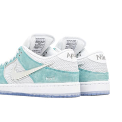 Nike Sb April
