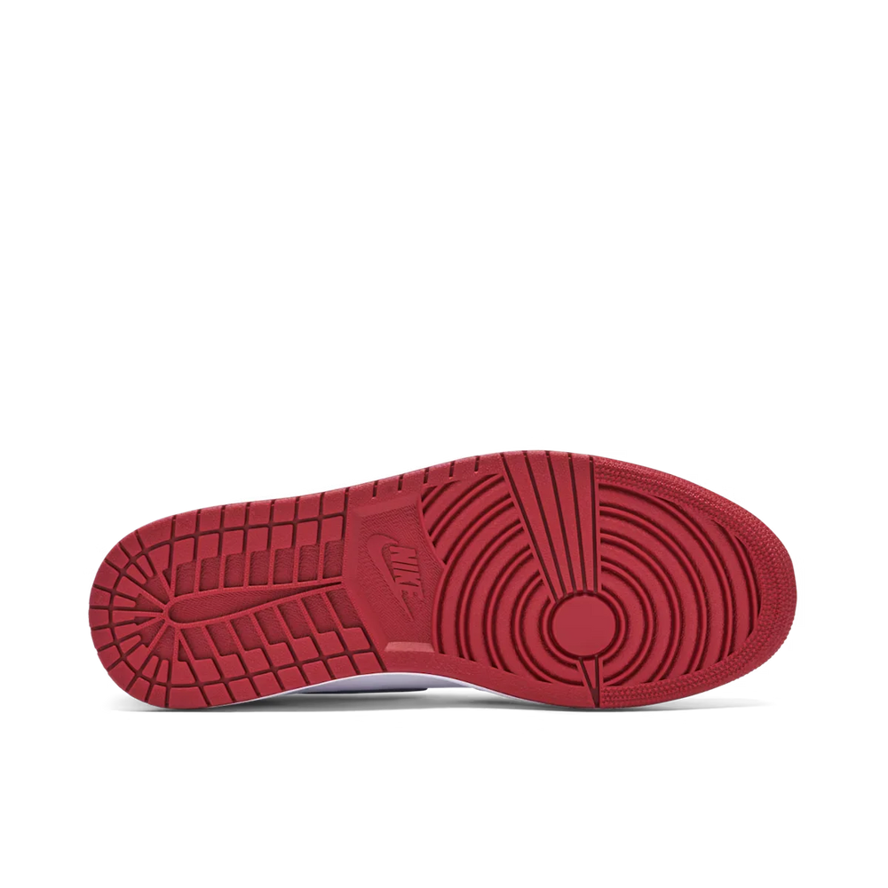 Semelle Nike Air Jordan 1 Retro High OG rouge vue dessous seconde main