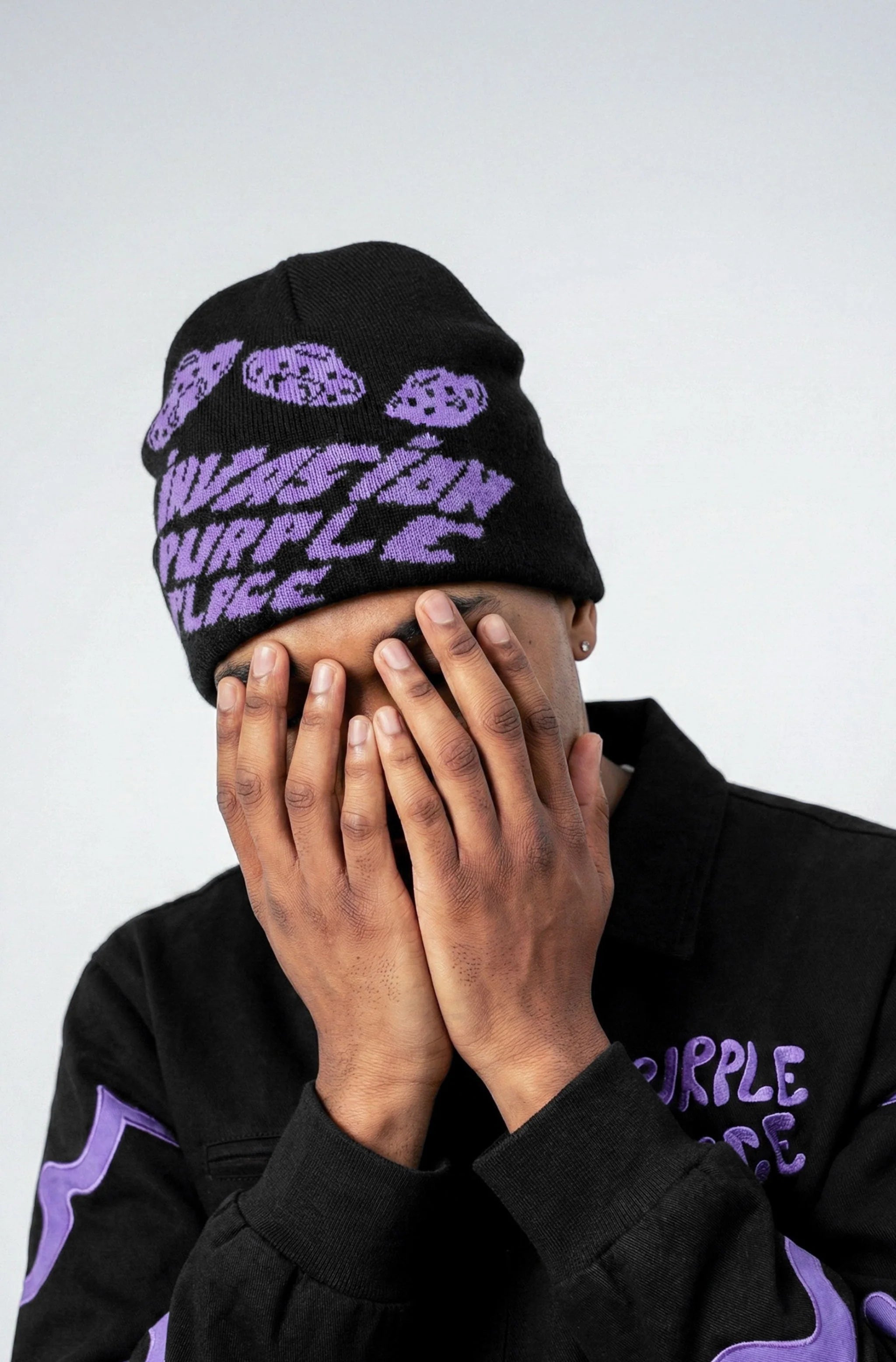 Bonnet Purple Place Réversible Invasion